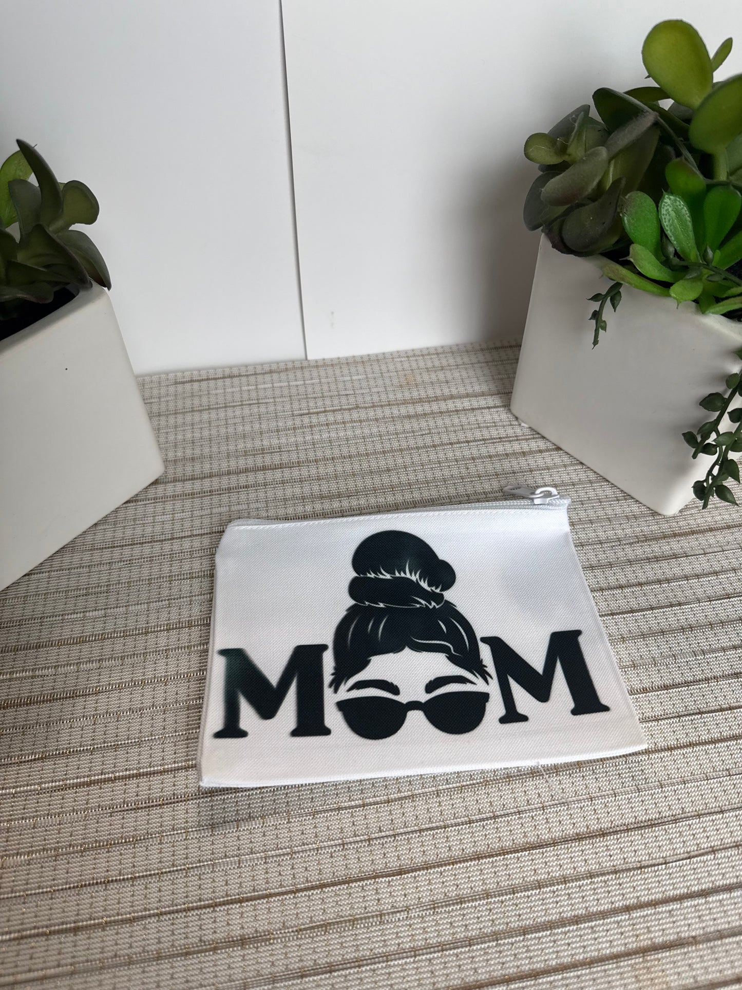 Stylish Mom Bun Makeup Bag